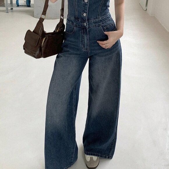 Medium Wash Casual Women's Button Front Pocket Wide Leg Halter Denim Jumpsuit - Picture 4 of 6